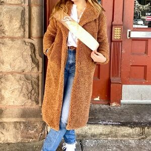 🛑SOLD🛑Abercrombie & Fitch Tan Teddy Jacket